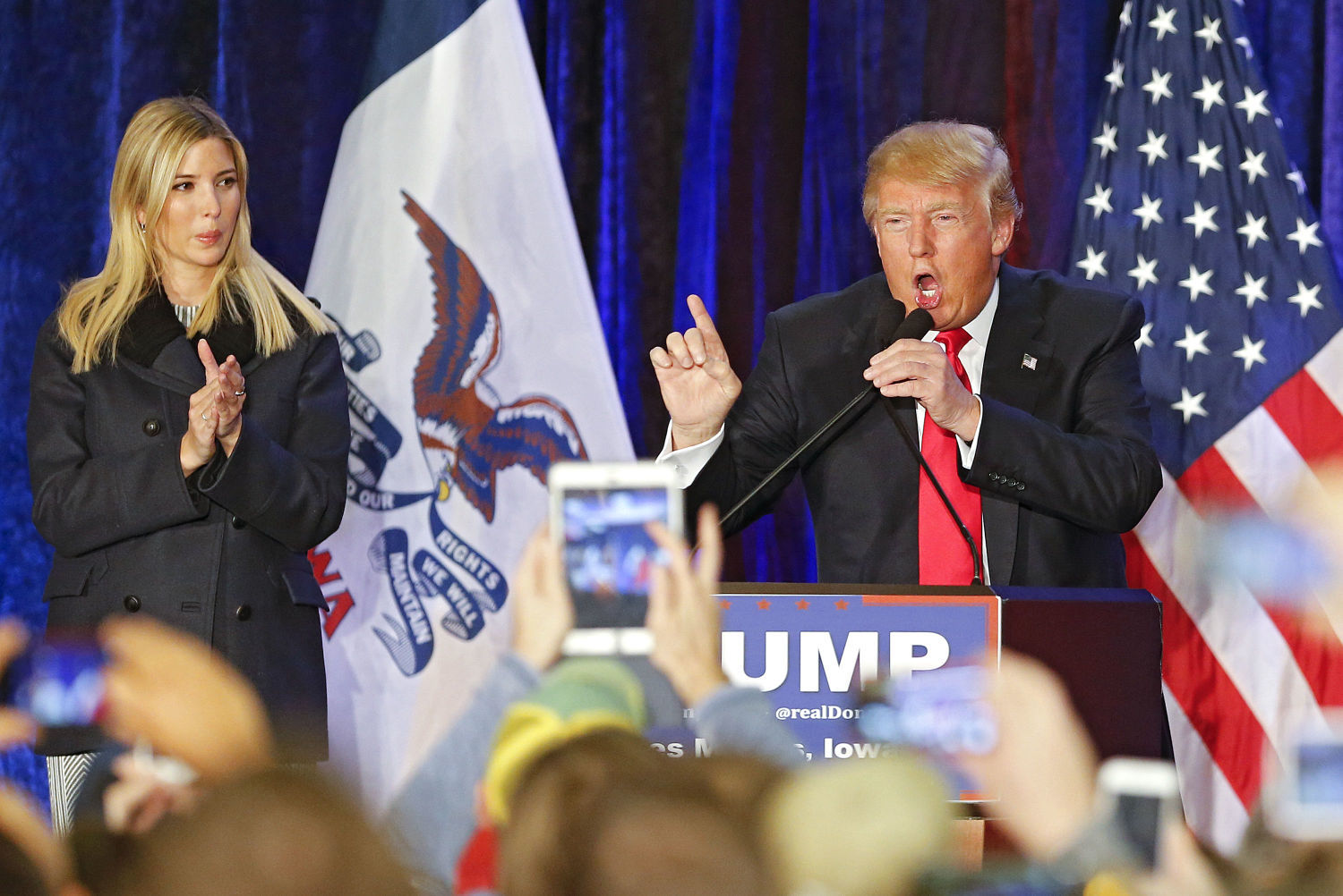 CAUCUS - TRUMP